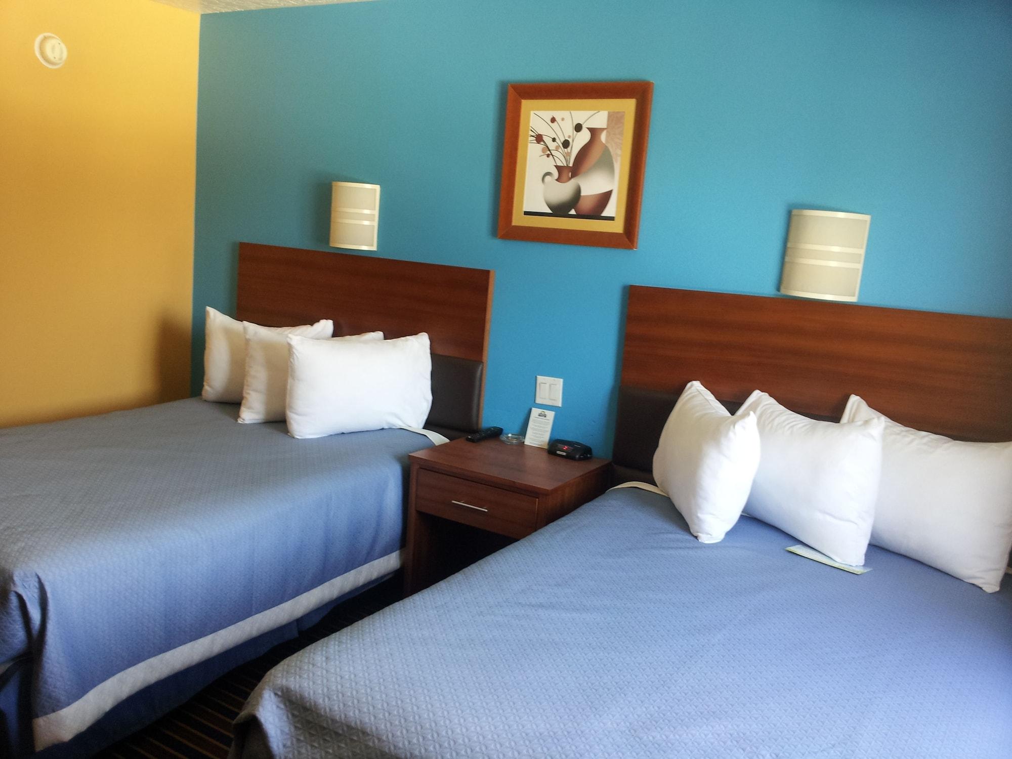 Days Inn By Wyndham ורנל מראה חיצוני תמונה